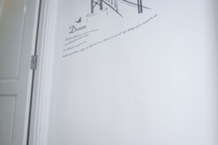 Dixi Hotel & Apartment