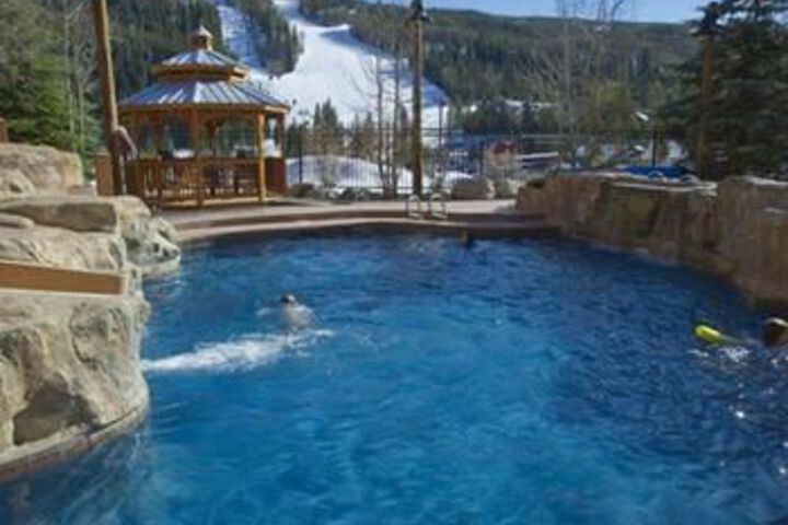 Pool 76 of 81