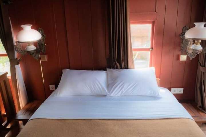 Room 21 of 89
