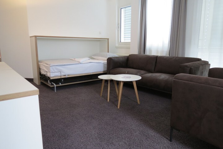 Room 38 of 125