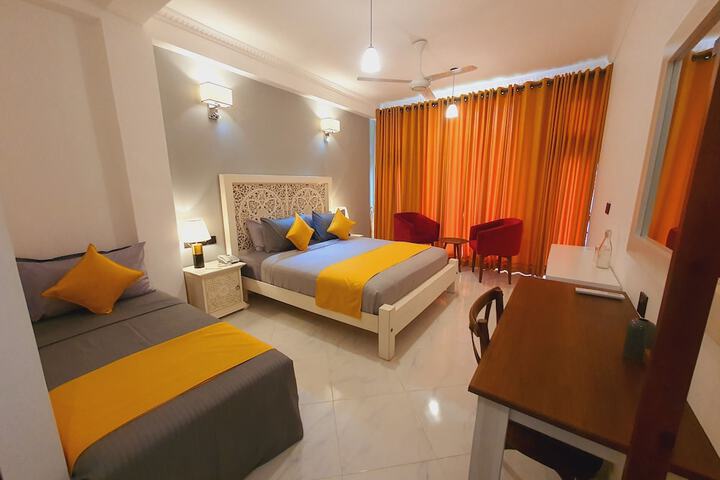 Room 8 of 35