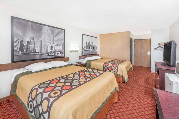 1 King Bed (9 of 9)