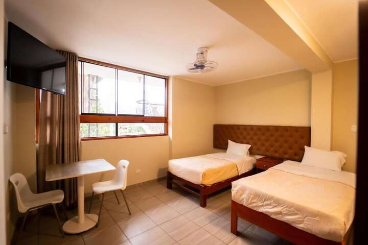 Room 5 of 36