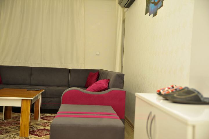 Room 24 of 28