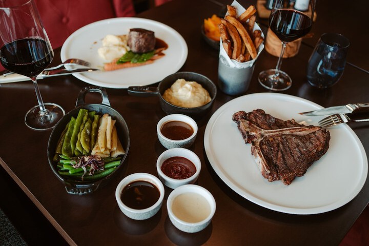 Dining 99 of 164