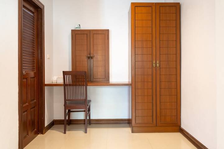 Room 20 of 63
