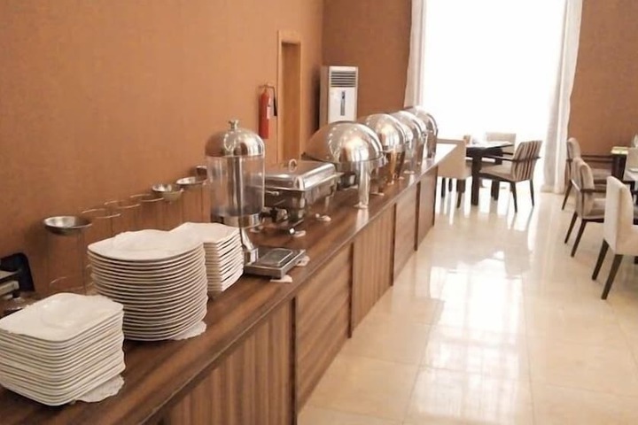 Breakfast/Coffee Service 25 of 59