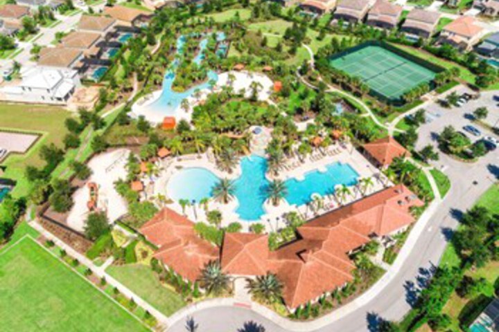 Pool 30 of 51