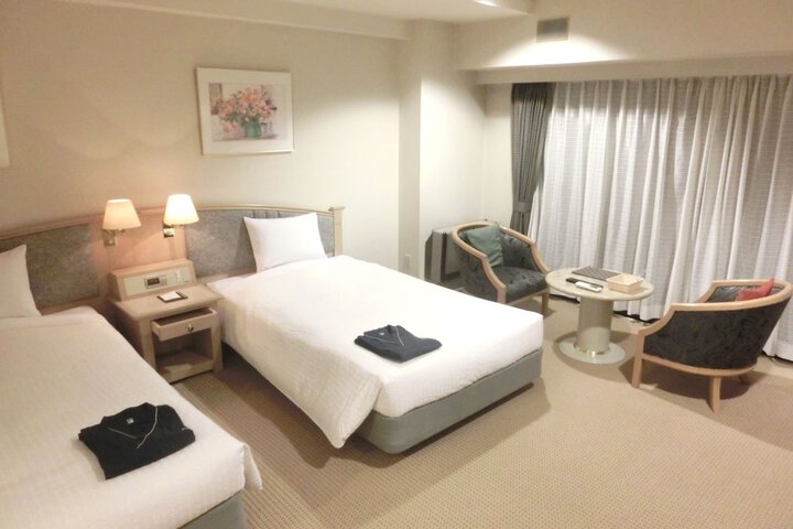 Room 15 of 66