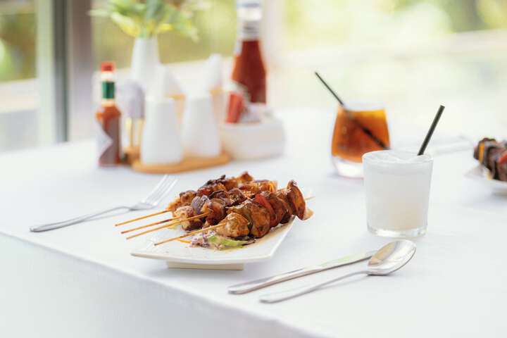 Dining 30 of 67