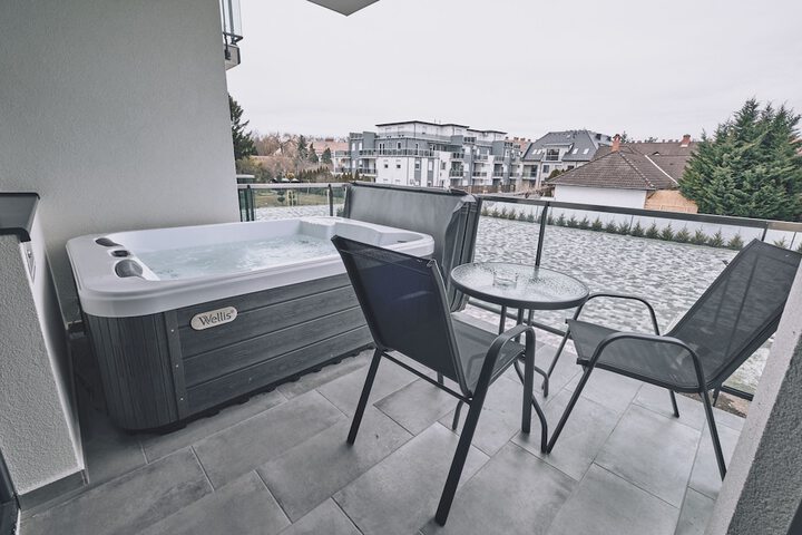 Terrace/Patio 135 of 135