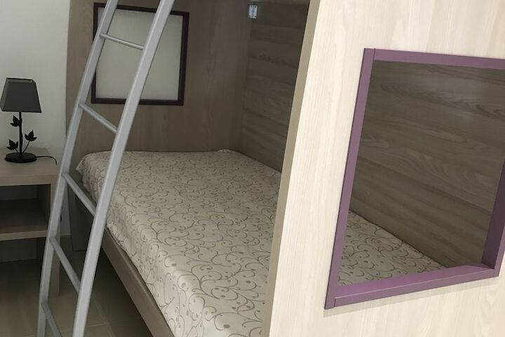 Room 7 of 59