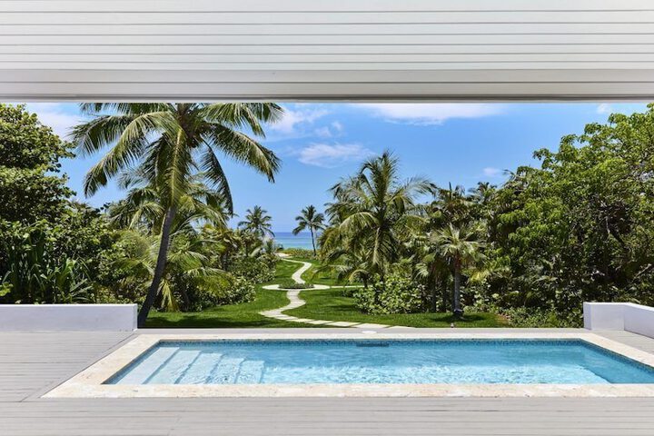 Pool 16 of 20