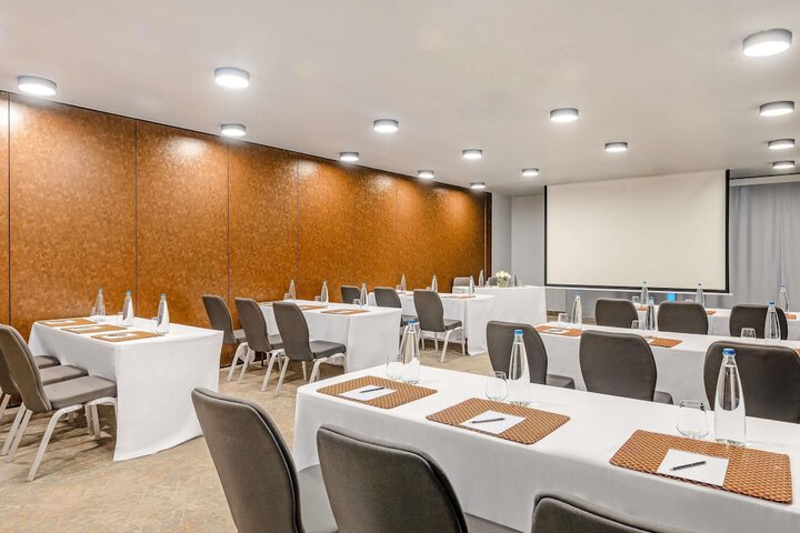 Meeting 102 of 121