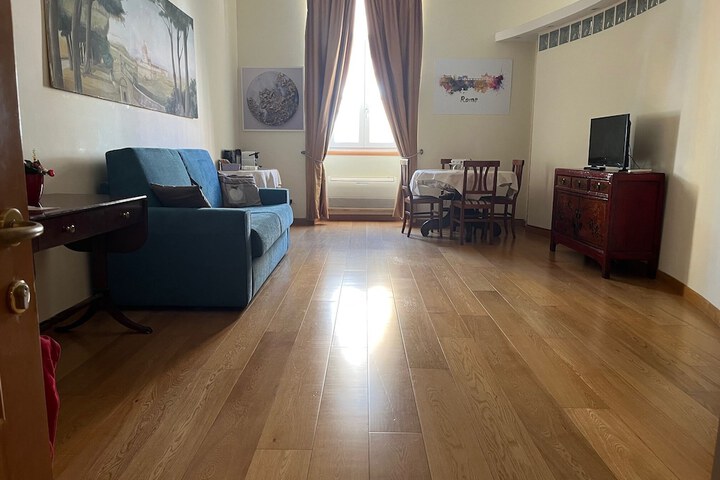 Room 19 of 39