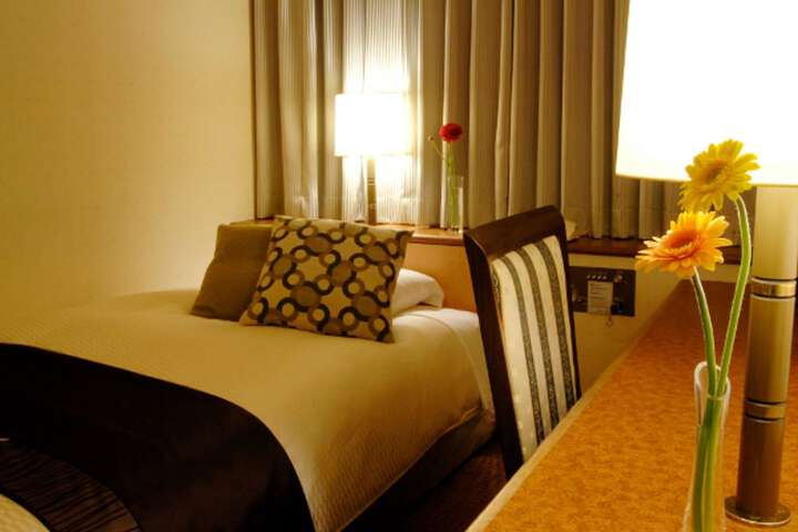 Room 4 of 31