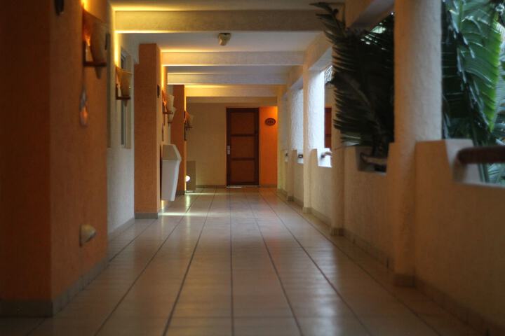 Ballroom/Hall 32 of 41