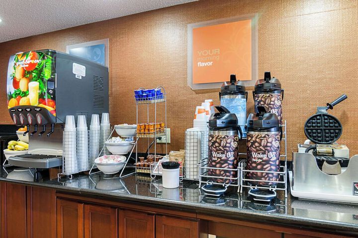 Breakfast/Coffee Service 43 of 59