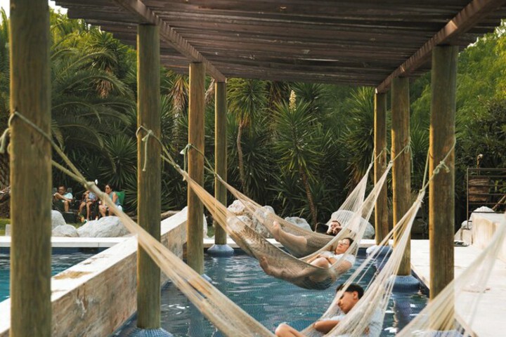 Pool 65 of 106