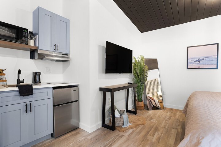 Room 15 of 63