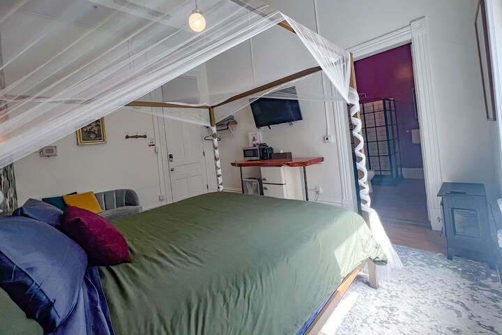 Room 59 of 139