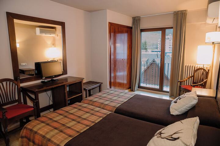 Room 40 of 82