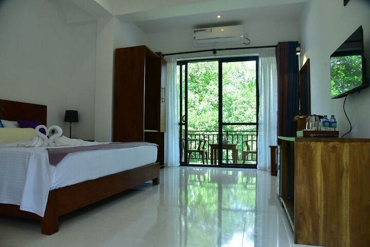 Room 11 of 62