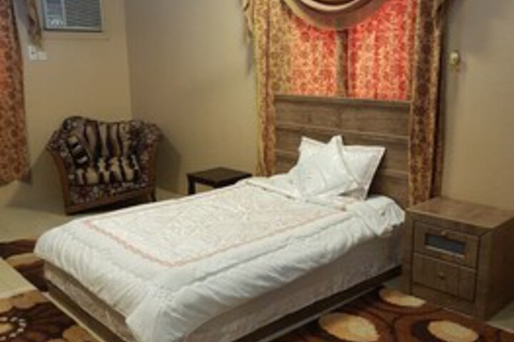 Room 21 of 33