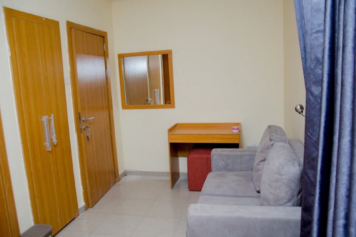 Room 3 of 5