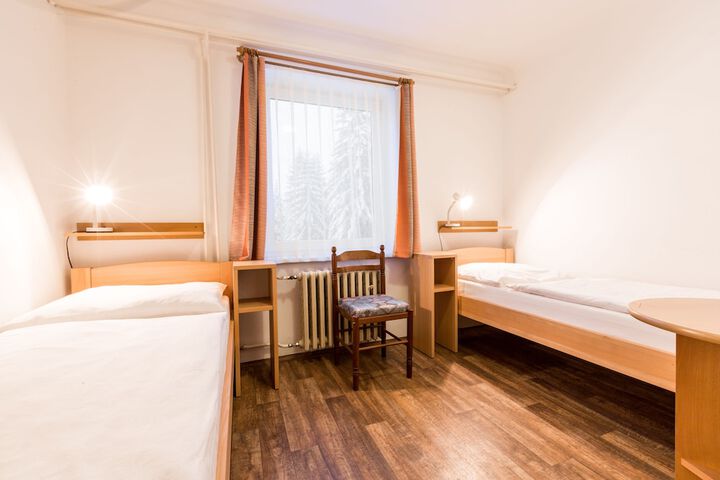 Room 30 of 88