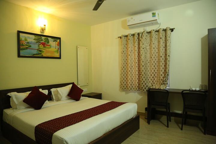 Room 15 of 23