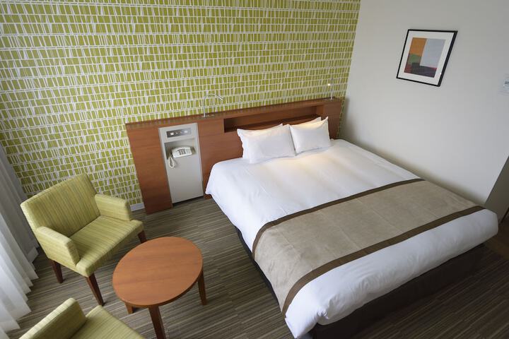 Room 16 of 131
