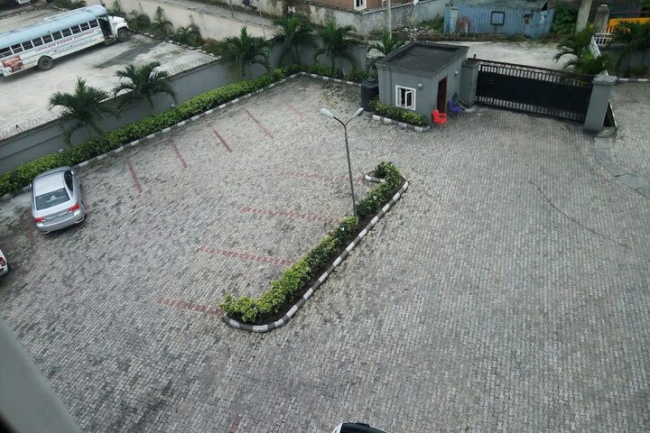 Property Grounds 15 of 20