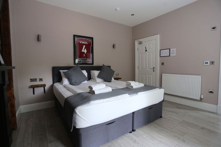 Room 16 of 141