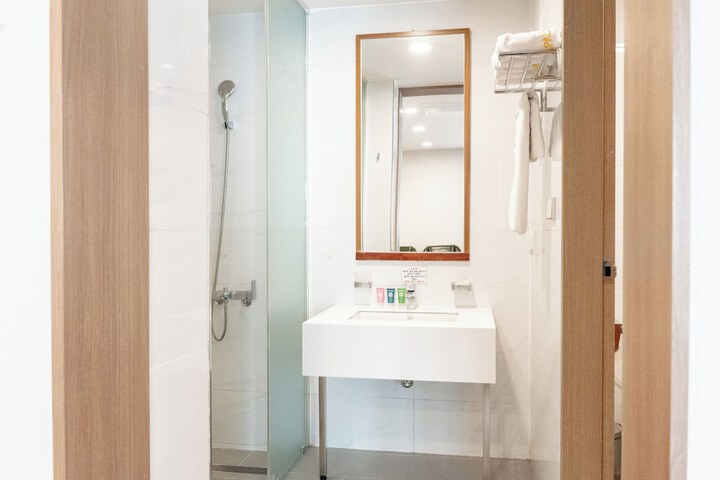 Bathroom Vanities