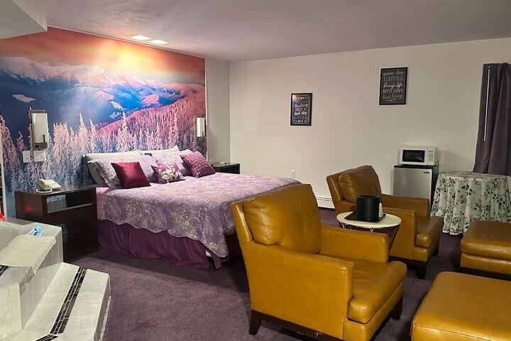 Room 26 of 66