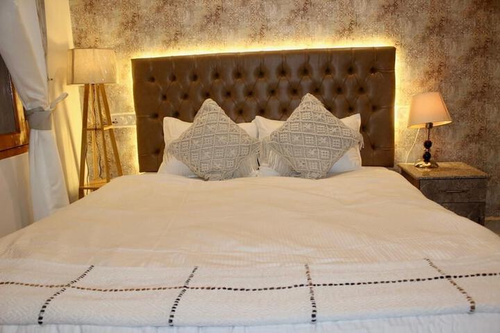 Room 3 of 26