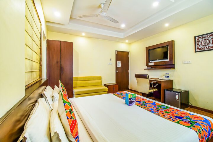 Room 16 of 18