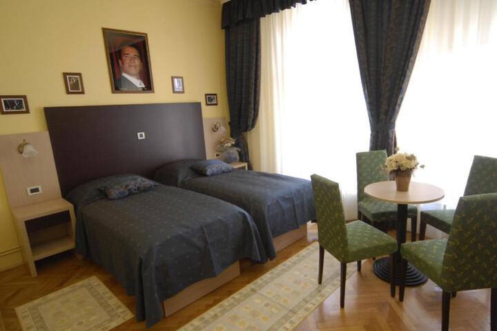 Inside Room Photo