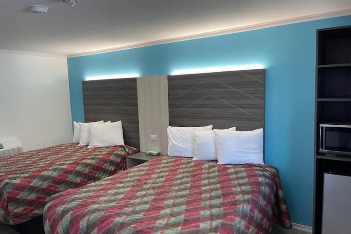 Room 11 of 42
