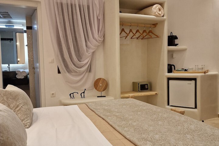 Room 19 of 123