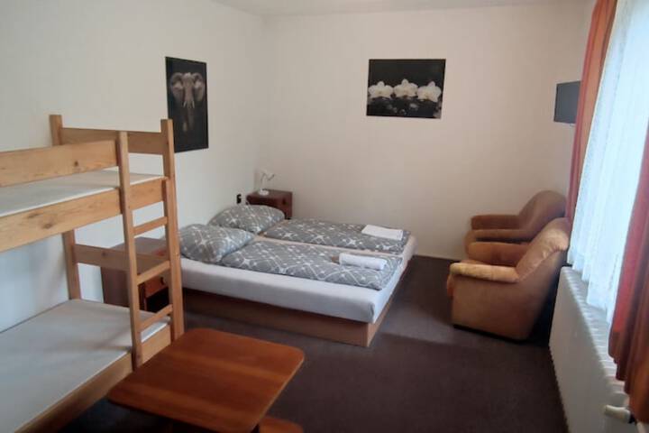 Room 18 of 88
