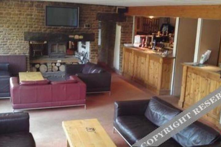Farthingstone Hotel