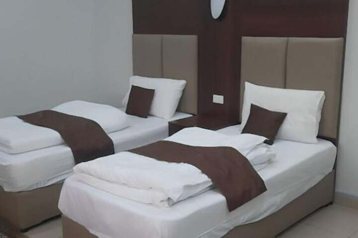 Room 17 of 26
