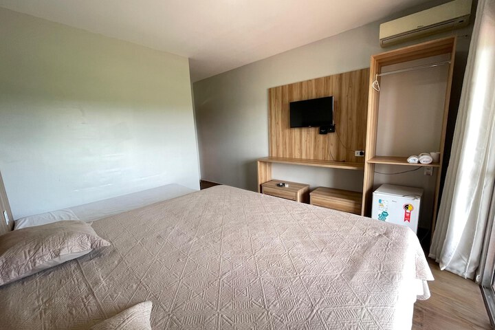 Room 18 of 50
