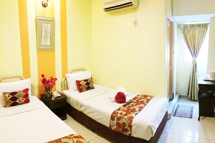 Room 8 of 45