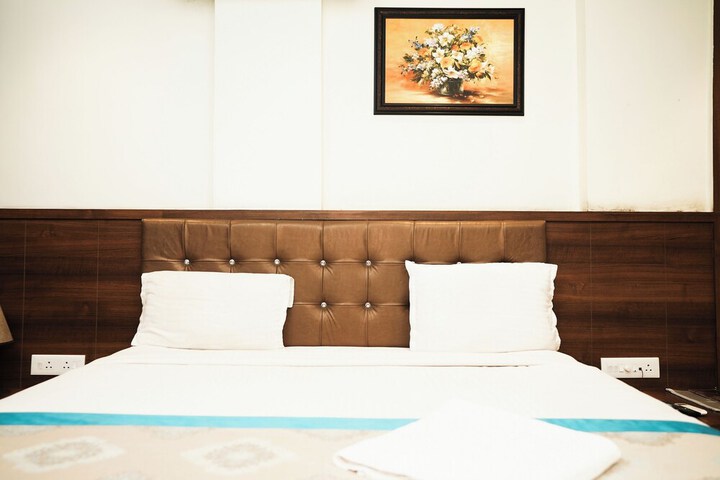 Room 17 of 48