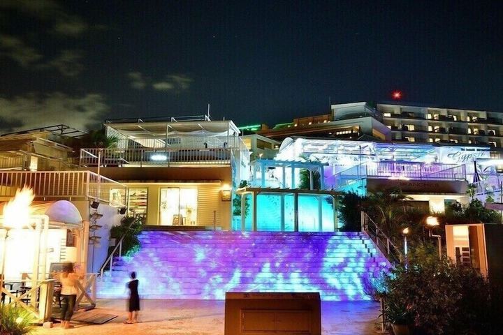 Hotel 297 of 299