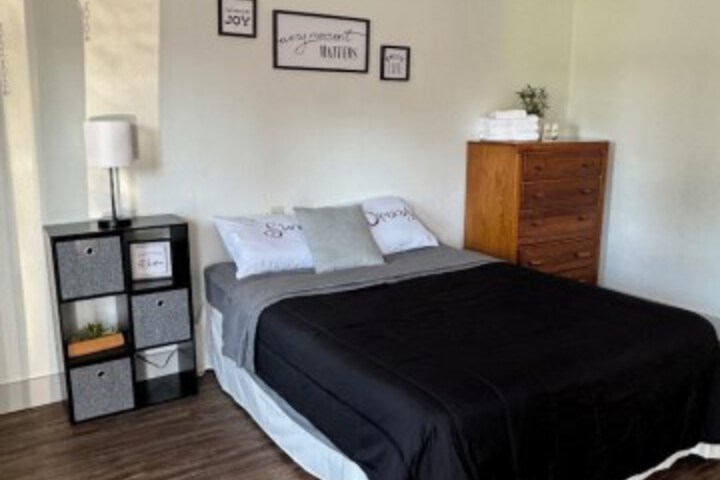Room 3 of 6