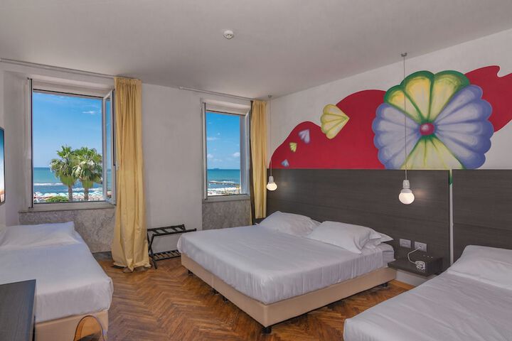 Room 28 of 50